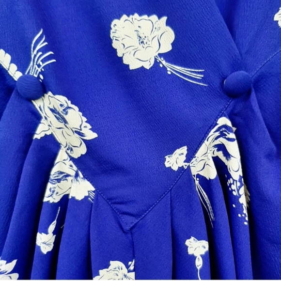 Vintage April Rain Blue Hawaiian Floral Drape Dress Knee Length Size 3 Pin-Up - Picture 5 of 12